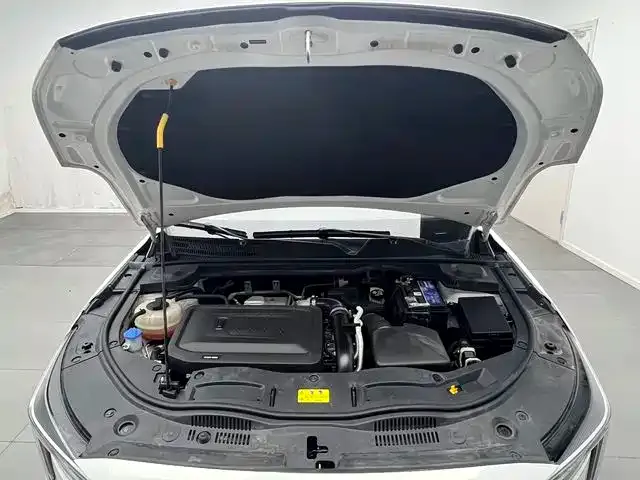 Bestune B70 — Фото автомобиля 15