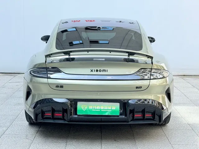 Xiaomi SU7 — Фото автомобиля 19