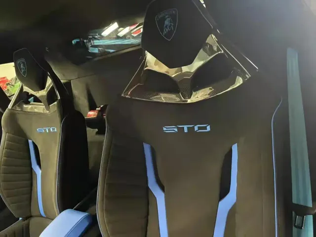 Lamborghini Huracan — Фото автомобиля 6