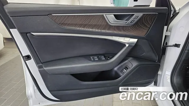 Audi A6 C8 — Фото автомобиля 13