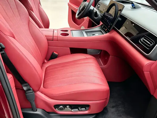 Aito M7 — Фото автомобиля 12