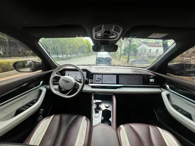 Geely Xingyue L — Фото автомобиля 5