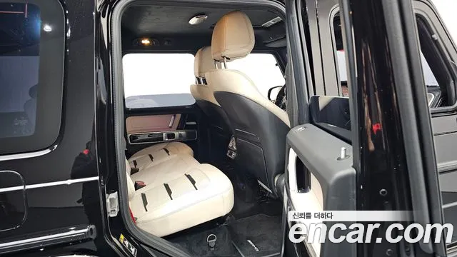 Mercedes-Benz G-Class — Фото автомобиля 11