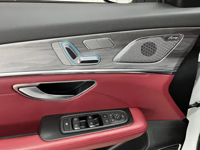Jetour Jetour X70 PLUS 2023 1.5T DCT Warrior PLUS 7-seater — Фото автомобиля 16