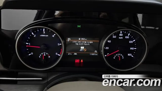 Kia Carnival 4th Gen — Фото автомобиля 11