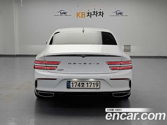 Genesis G80 RG3 — Фото автомобиля 3