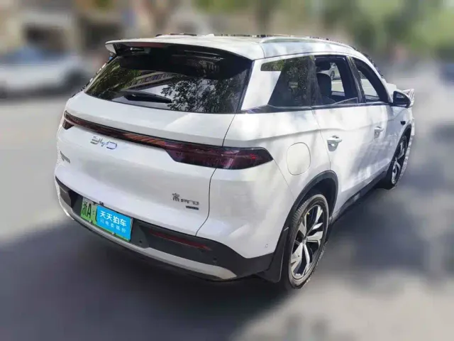BYD Song Pro — Фото автомобиля 2