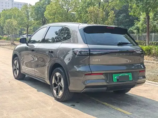 Geely Galaxy E5 — Фото автомобиля 4