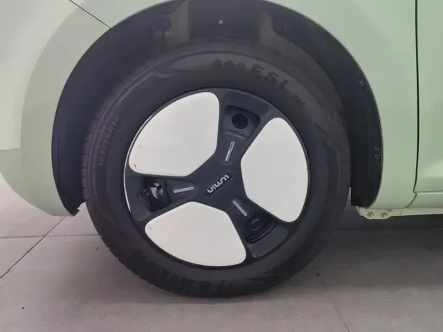 Changan Lumin — Фото автомобиля 17