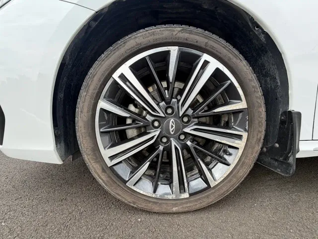 Chery Arrizo 8 — Фото автомобиля 8