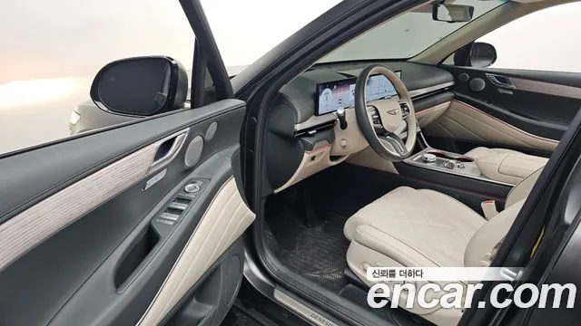 Genesis GV80 — Фото автомобиля 15