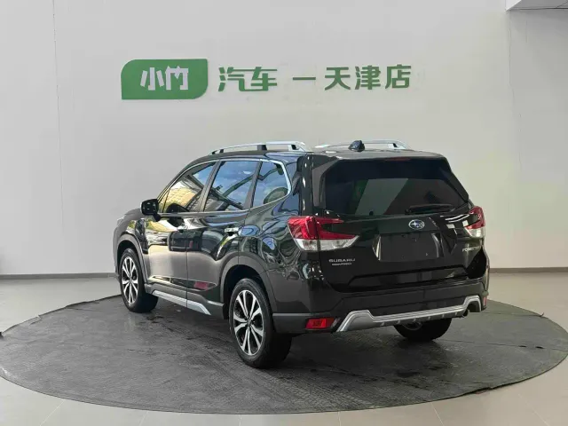 Subaru Forester — Фото автомобиля 7