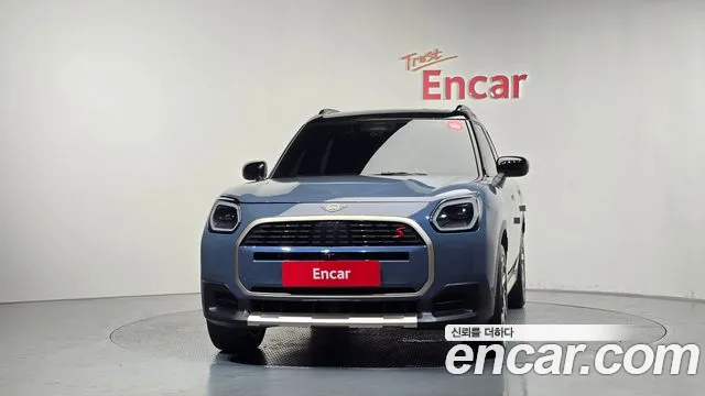 Mini Countryman — Фото автомобиля 3