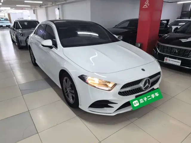 Mercedes-Benz A-Class — Фото автомобиля 3