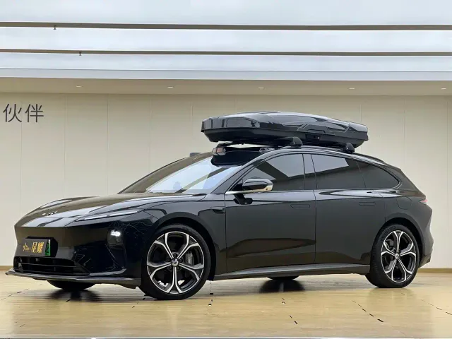 Фотография автомобиля — Nio ET5 Touring