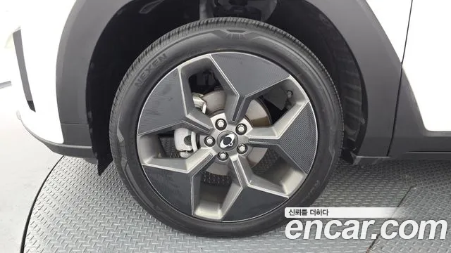 KGM Torres Torres EVX — Фото автомобиля 5