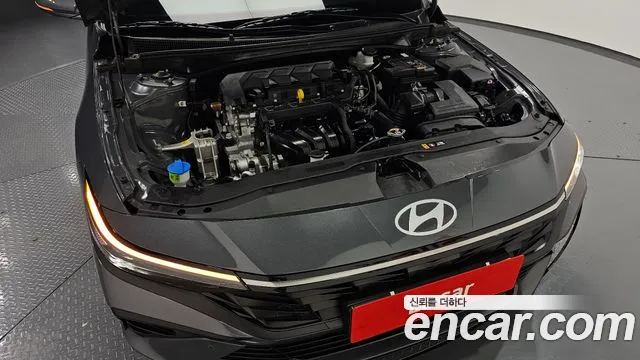 Hyundai Avante CN7 — Фото автомобиля 9