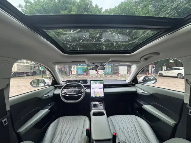 Changan Lamore — Фото автомобиля 12