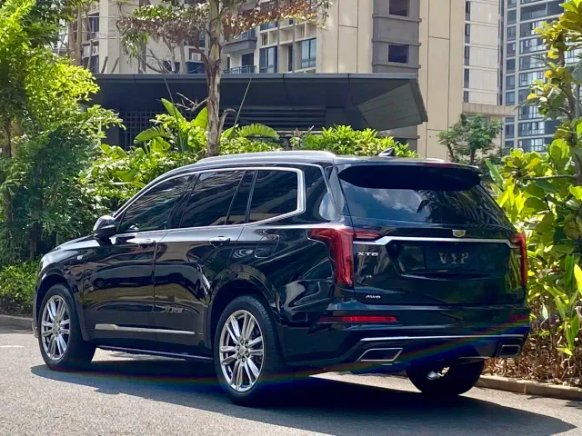 Cadillac XT6 — Фото автомобиля 7