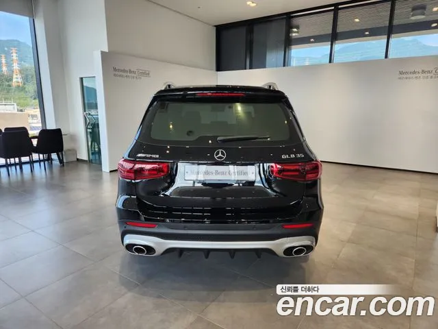 Mercedes-Benz GLB-Class — Фото автомобиля 2