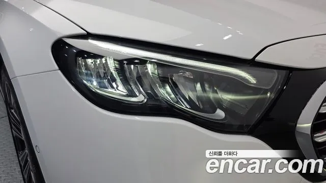Mercedes-Benz E-Class W214 — Фото автомобиля 22