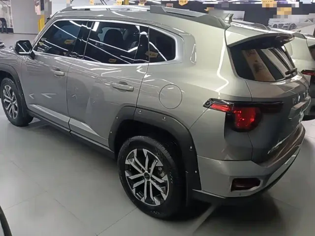 Haval Big Dog — Фото автомобиля 4