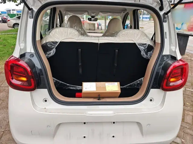 Wuling Hongguang Mini EV — Фото автомобиля 18