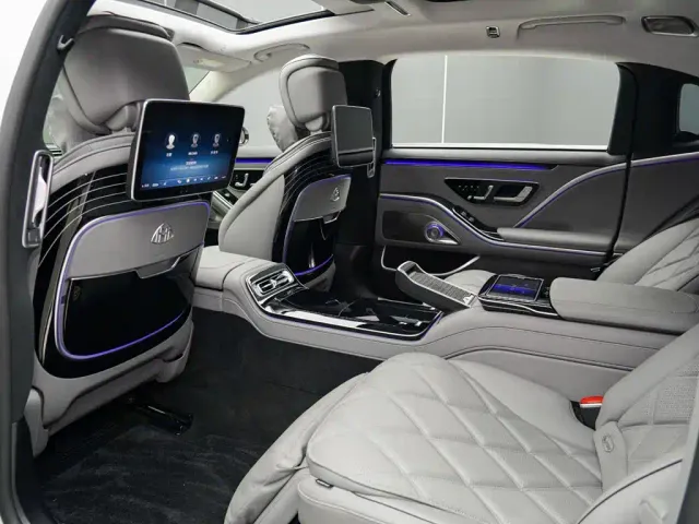 Mercedes-Benz Maybach S-Class — Фото автомобиля 11
