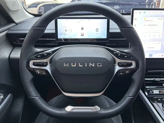 Wuling Starlight — Фото автомобиля 22