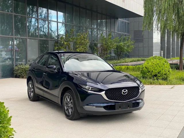 Mazda CX-30 — Фото автомобиля 3