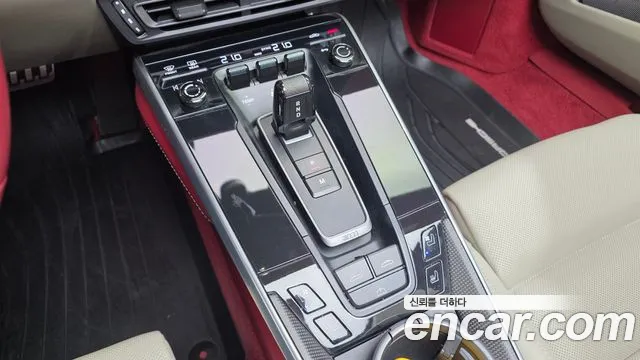 Porsche 911 Turbo S Кабриолет — Фото автомобиля 9