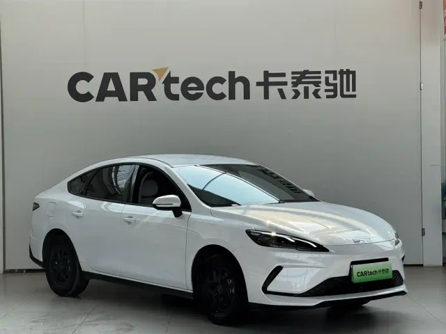BYD Seal 05 DM-i — Фото автомобиля 2