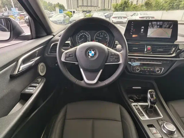 BMW BMW 1 Series 2020 Model 120i M Sport Package — Фото автомобиля 14