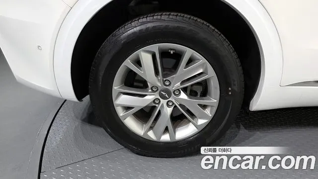 Genesis GV70 2.5T Бензин 2WD — Фото автомобиля 5