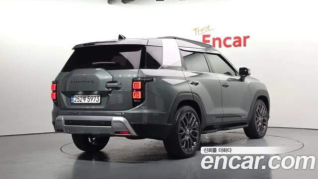 KGM Torres — Фото автомобиля 2