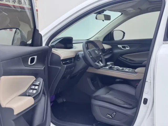 Changan CS55 Plus — Фото автомобиля 4