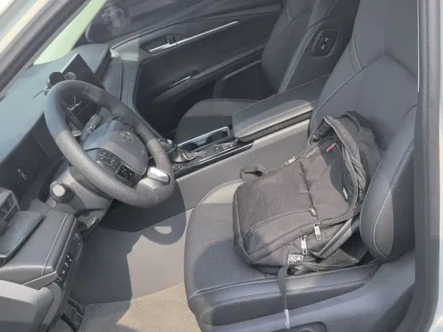 Toyota Camry — Фото автомобиля 16