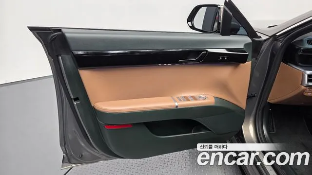 Hyundai Grandeur GN7 — Фото автомобиля 13