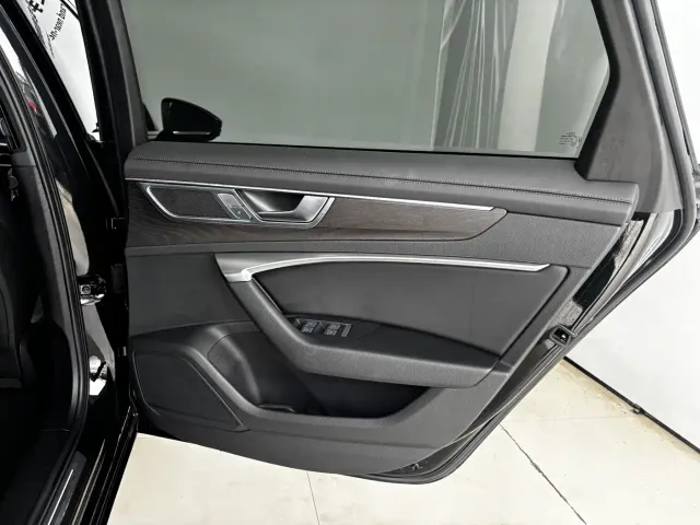 Audi A6L — Фото автомобиля 20