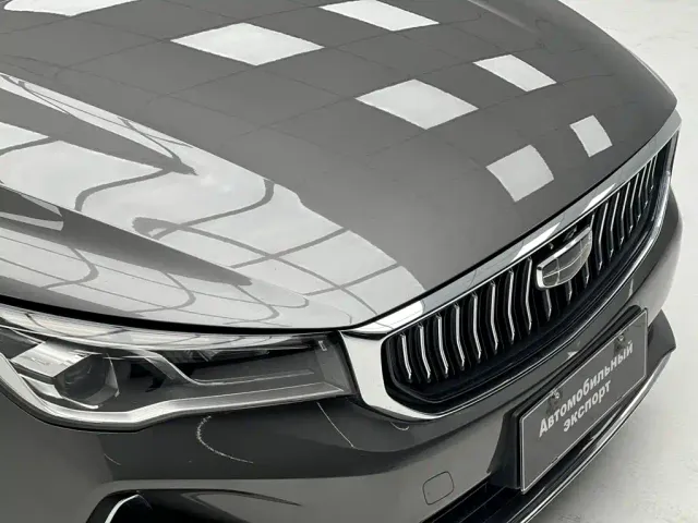 Geely Emgrand — Фото автомобиля 12