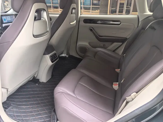 Leapmotor Leapmotor C11 2023 Pure Electric 500 Smart Edition — Фото автомобиля 8