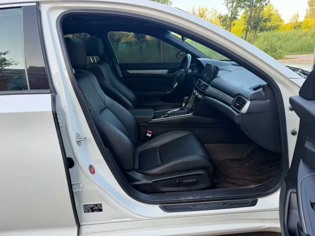 Honda Inspire — Фото автомобиля 10