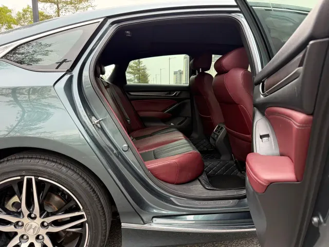 Honda Inspire — Фото автомобиля 23
