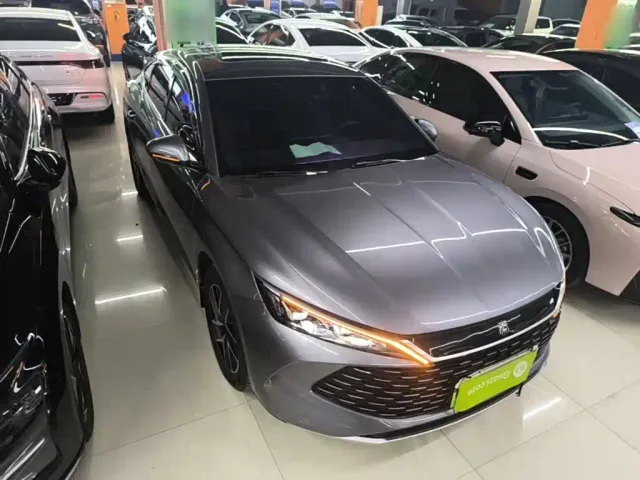 BYD Qin L — Фото автомобиля 3