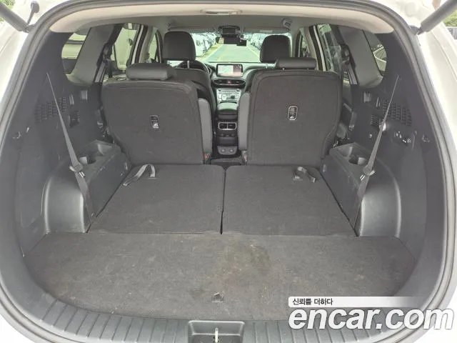 Hyundai Santa Fe Santa Fe (New) — Фото автомобиля 18