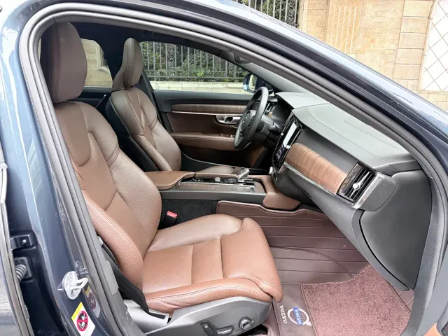 Volvo S90 — Фото автомобиля 19