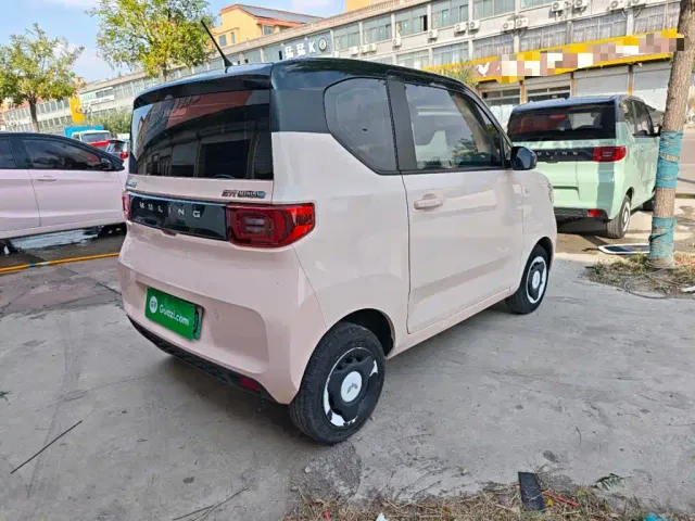 Wuling Hongguang Mini EV — Фото автомобиля 6