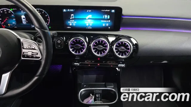 Mercedes-Benz A-Class W177 — Фото автомобиля 15