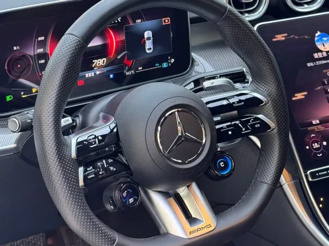 Mercedes-Benz C-Class — Фото автомобиля 7