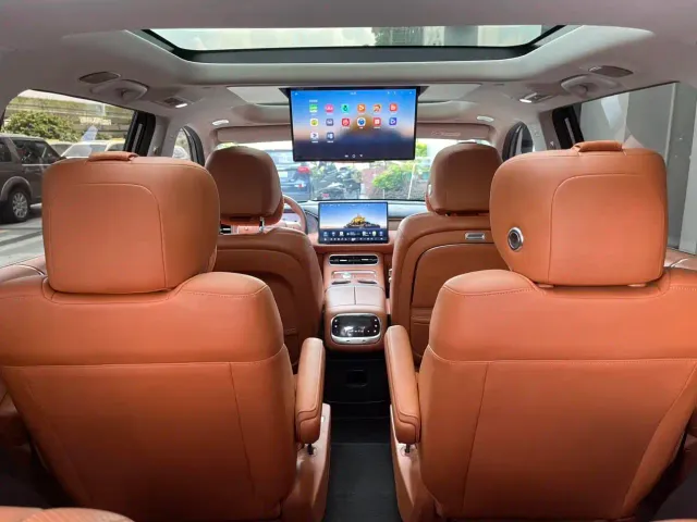 GAC Trumpchi Xiangwang S9 — Фото автомобиля 8